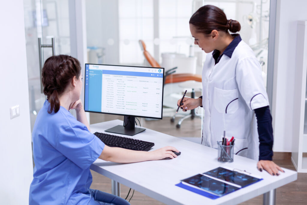 clinic-checking-patient-appointment